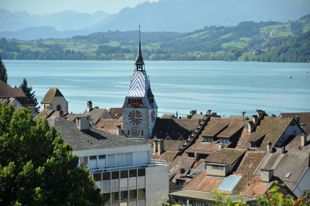 Durante o verão na Suíça, a cidade de Zug realizará a primeira eleição municipal do país através da tecnologia de Blockchain.